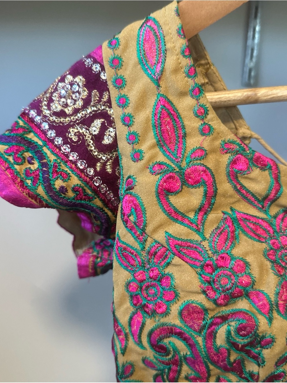 Handmade Embroidered Indian Choli Blouse | Floral Crop Top Festival Ethnic Boho - Picture 2 of 16